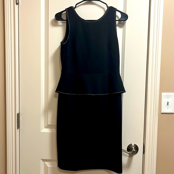 ann taylor peplum dress Ann Taylor Embroidered Peplum Flare Midi Dress Size 8 White Women's